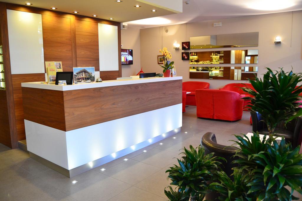 Hotel Midi Lido di Jesolo Buitenkant foto