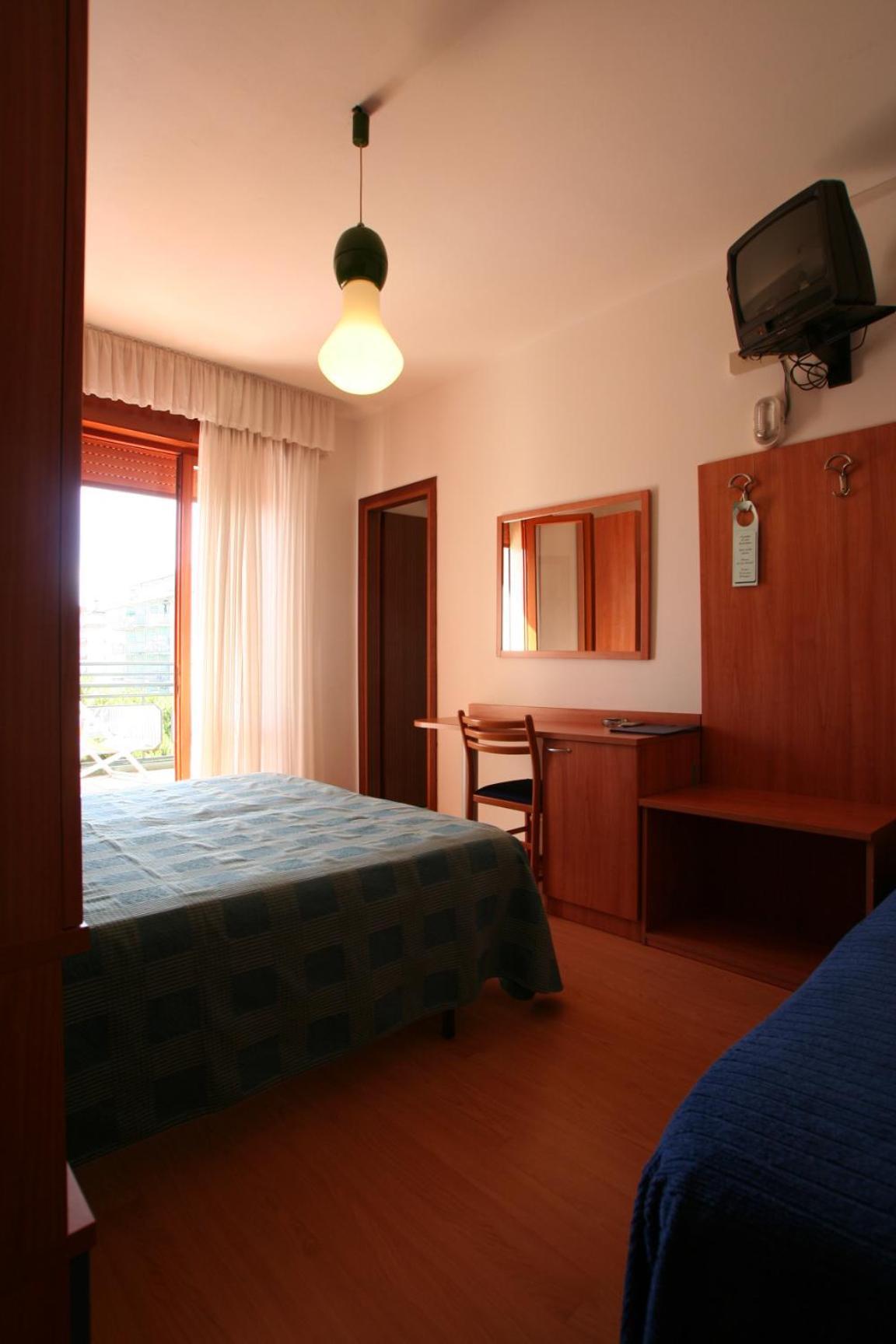 Hotel Midi Lido di Jesolo Kamer foto